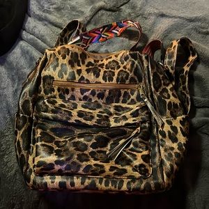 Cheetah backpack with additional shoulder strap